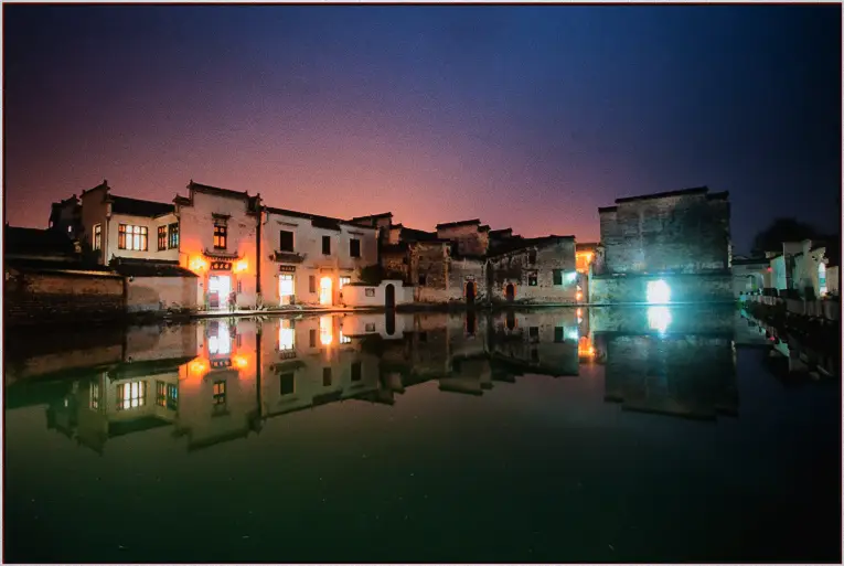 China Hongcun Travel Photography moon cresent pond